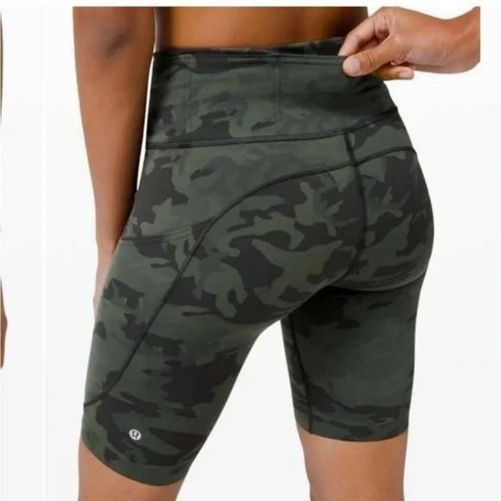 Lululemon Womens Fast and Free Bike Shorts Non-Reflective 10